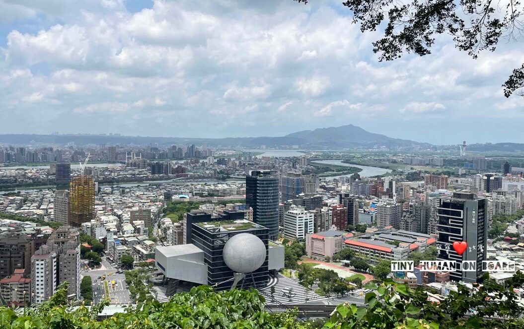 俯瞰台北表演藝術中心